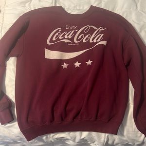 Women’s medium crewneck